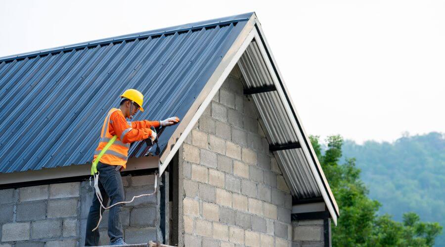 Expert Emergency Roof Repairs services in Keeseville, NY
